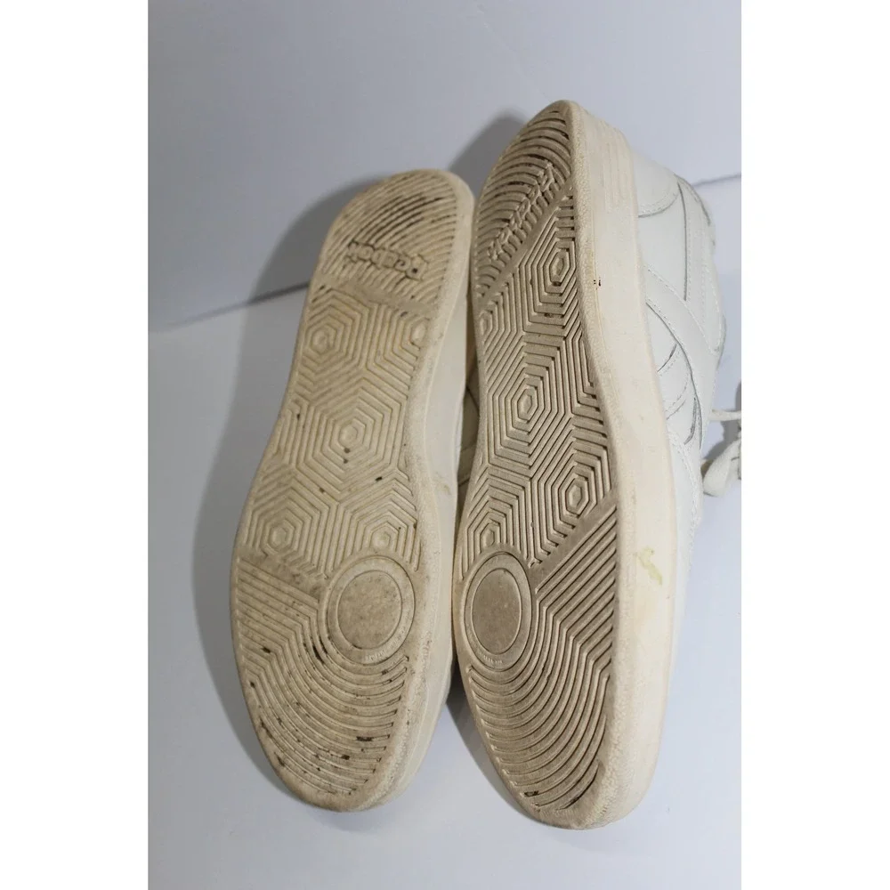 Reebok Classic Club C Women 8 Leather Low Top Sneakers Cream Blue FZ3878